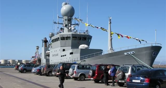 Aegir_sigl_Faxag_fanar_130608