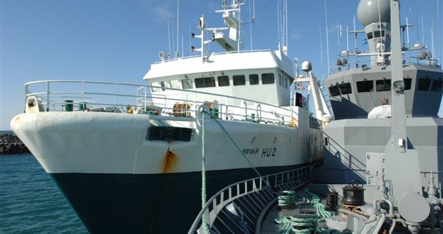 Orvar_dreginn_til_hafnar_30032008_2