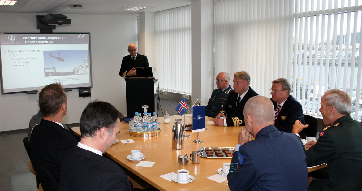 NATO_Hermfulltr19092013_4