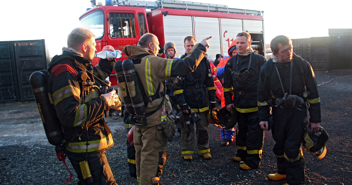 Slokkvinamsk_LHG_SHS_03122007_reykkofun1